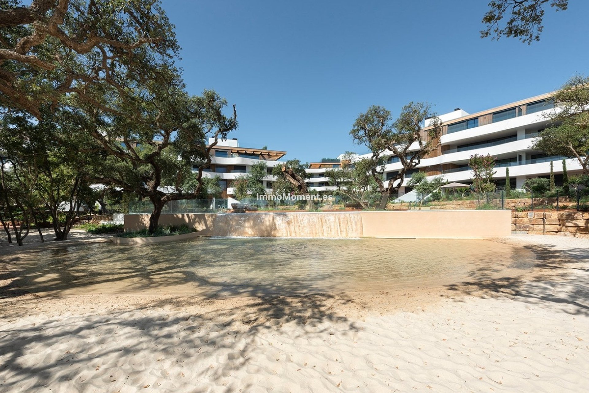 Resale - Apartment - Sotogrande