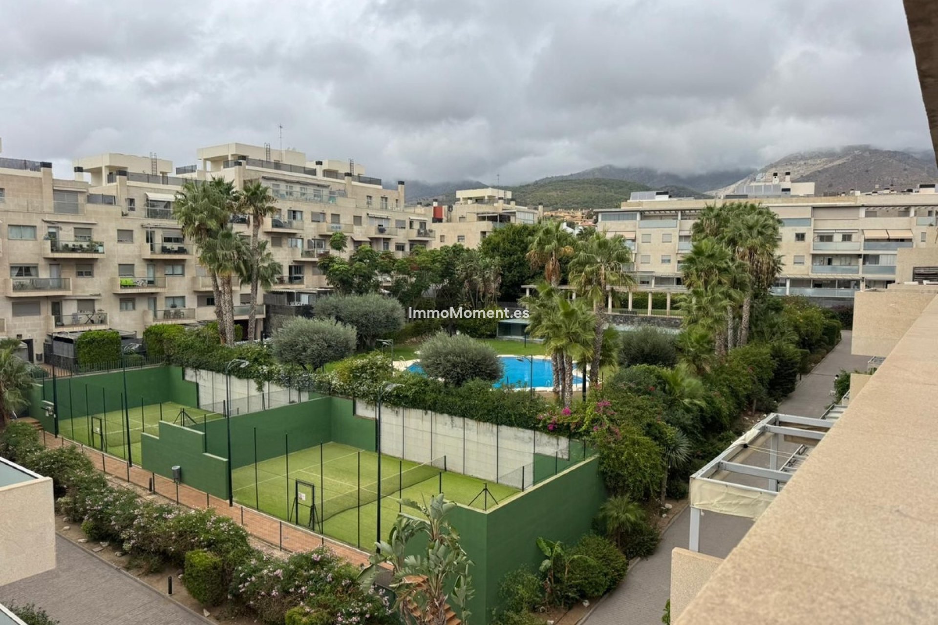 Resale - Apartment - Torremolinos - El Pinillo