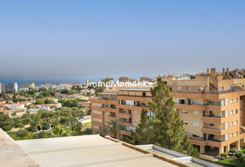 Resale - Apartment - Torremolinos - El Pinillo