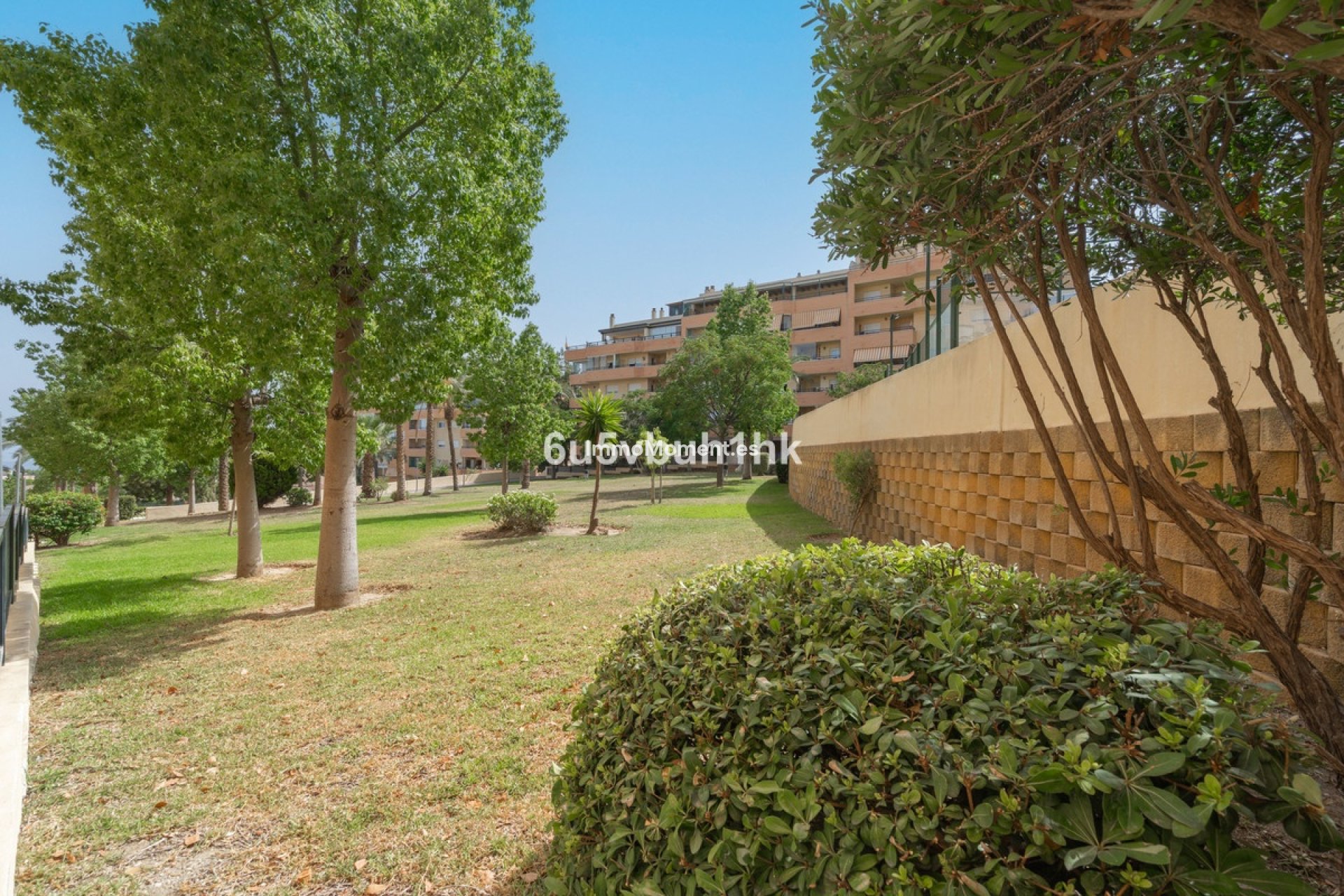 Resale - Apartment - Torremolinos - El Pinillo