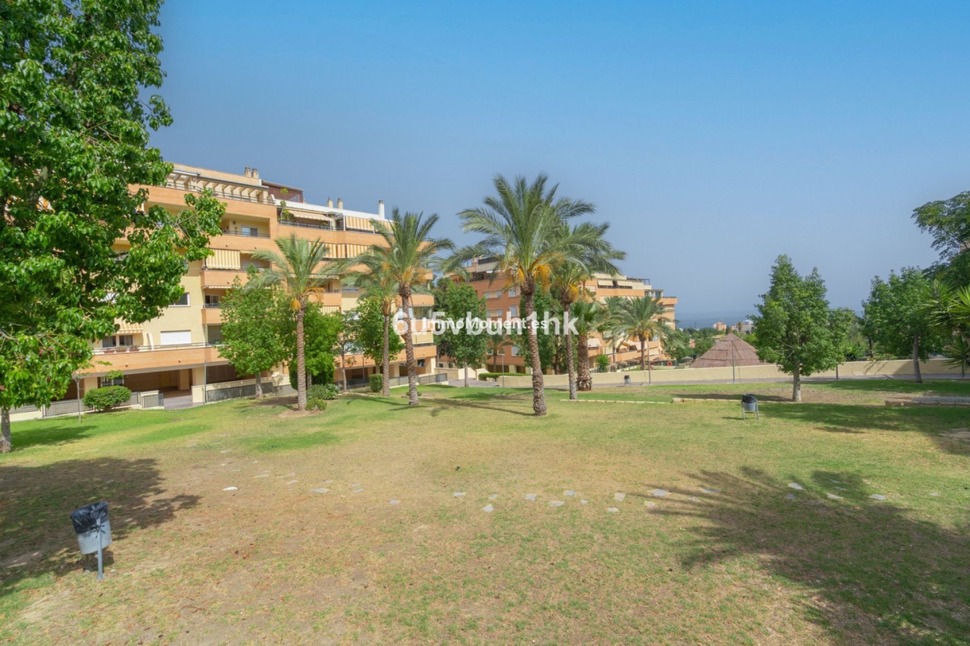 Resale - Apartment - Torremolinos - El Pinillo
