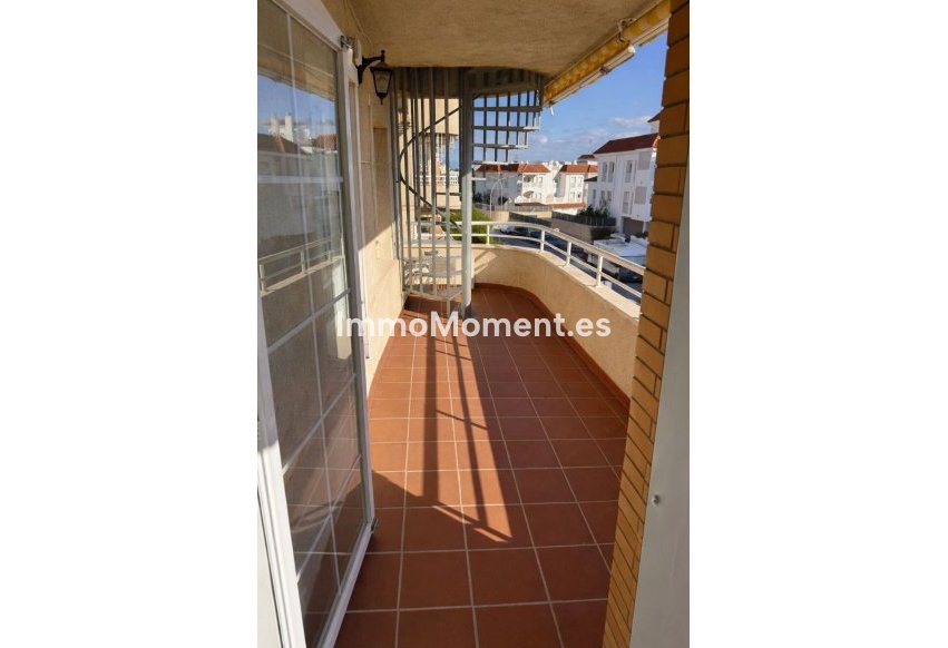 Resale - Apartment - Torremolinos - El Pinillo