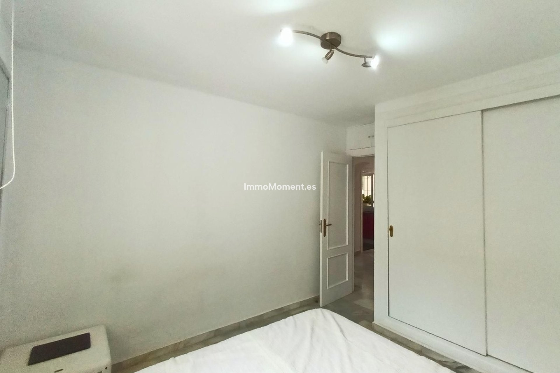 Resale - Apartment - Torremolinos - El Pinillo