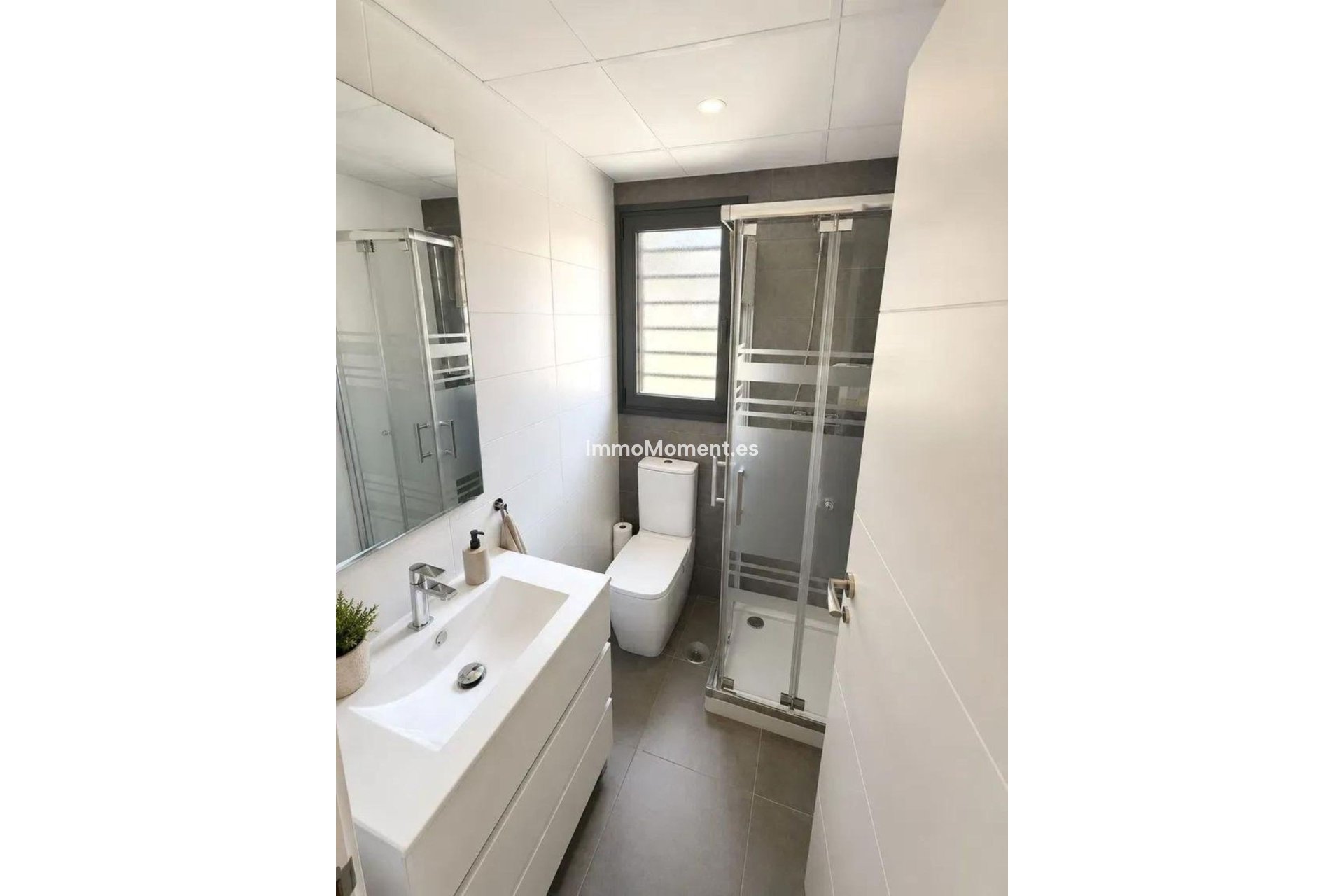 Resale - Apartment - Torremolinos - El Pinillo