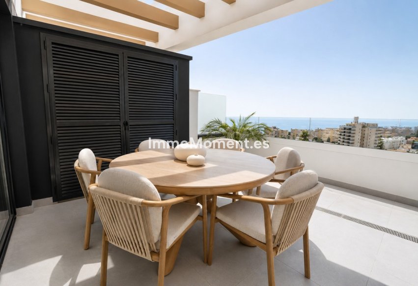 Resale - Apartment - Torremolinos - La Carihuela