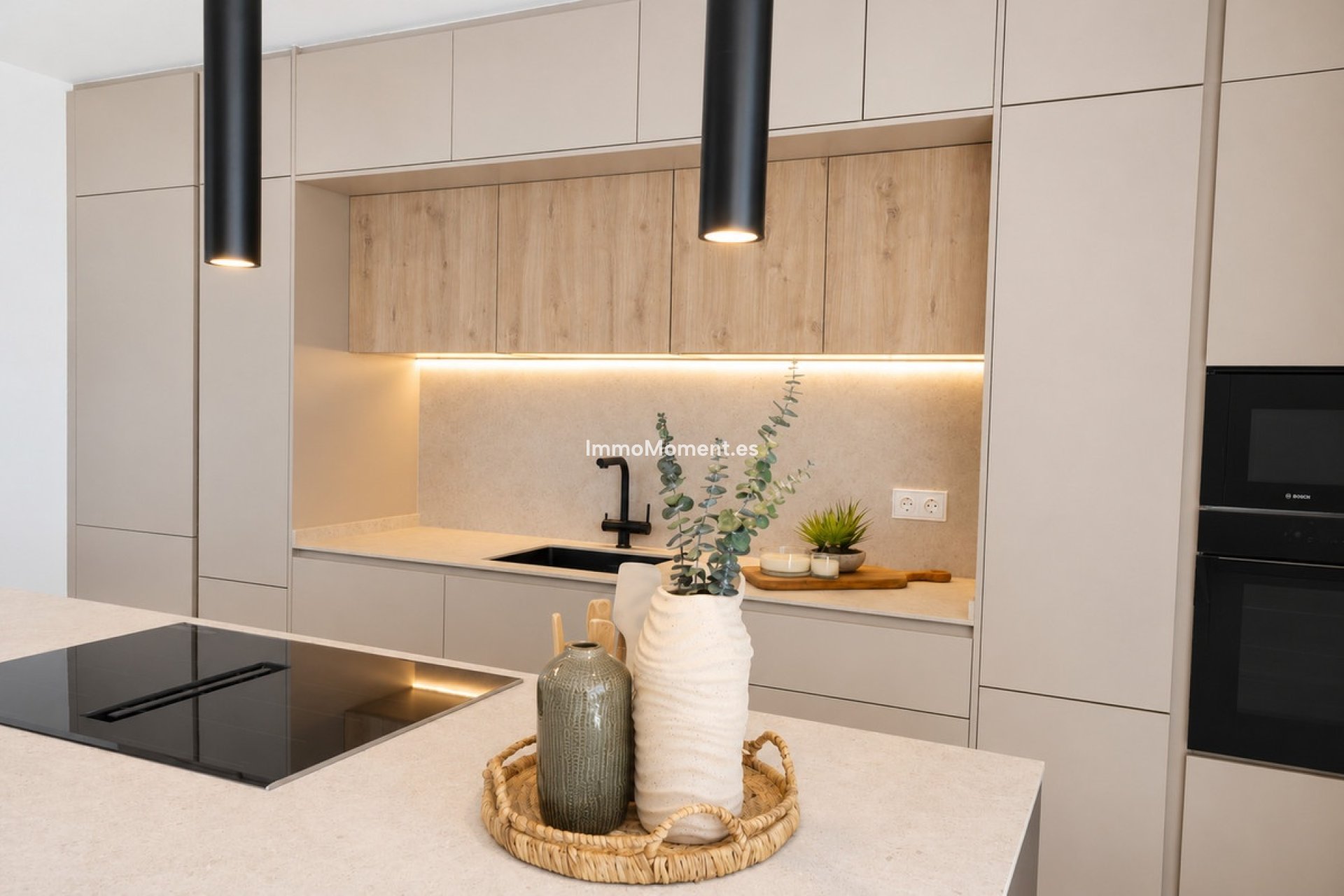 Resale - Apartment - Torremolinos - La Carihuela