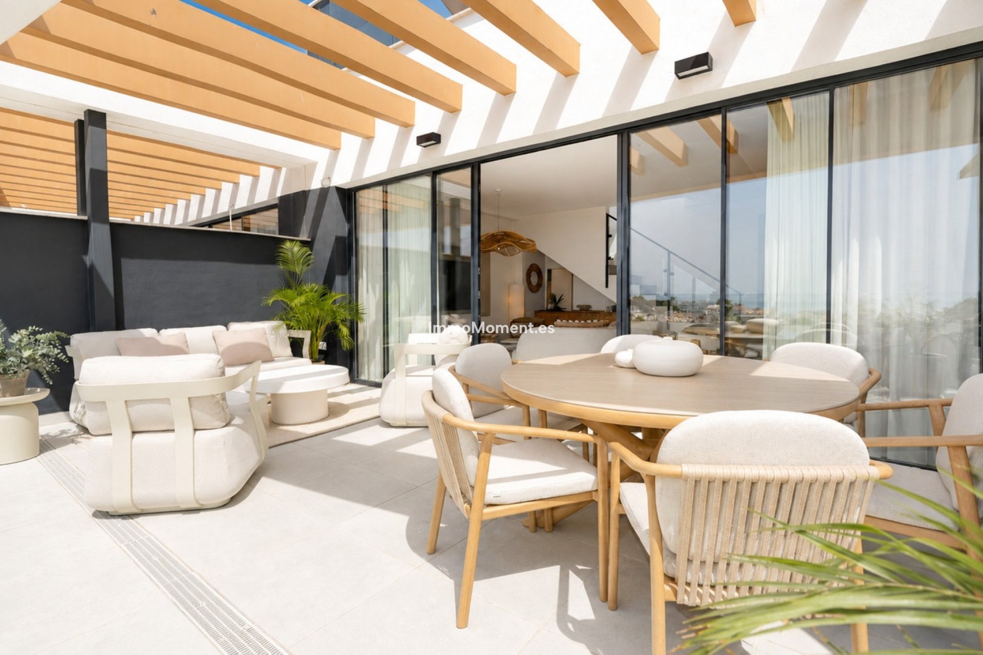 Resale - Apartment - Torremolinos - La Carihuela