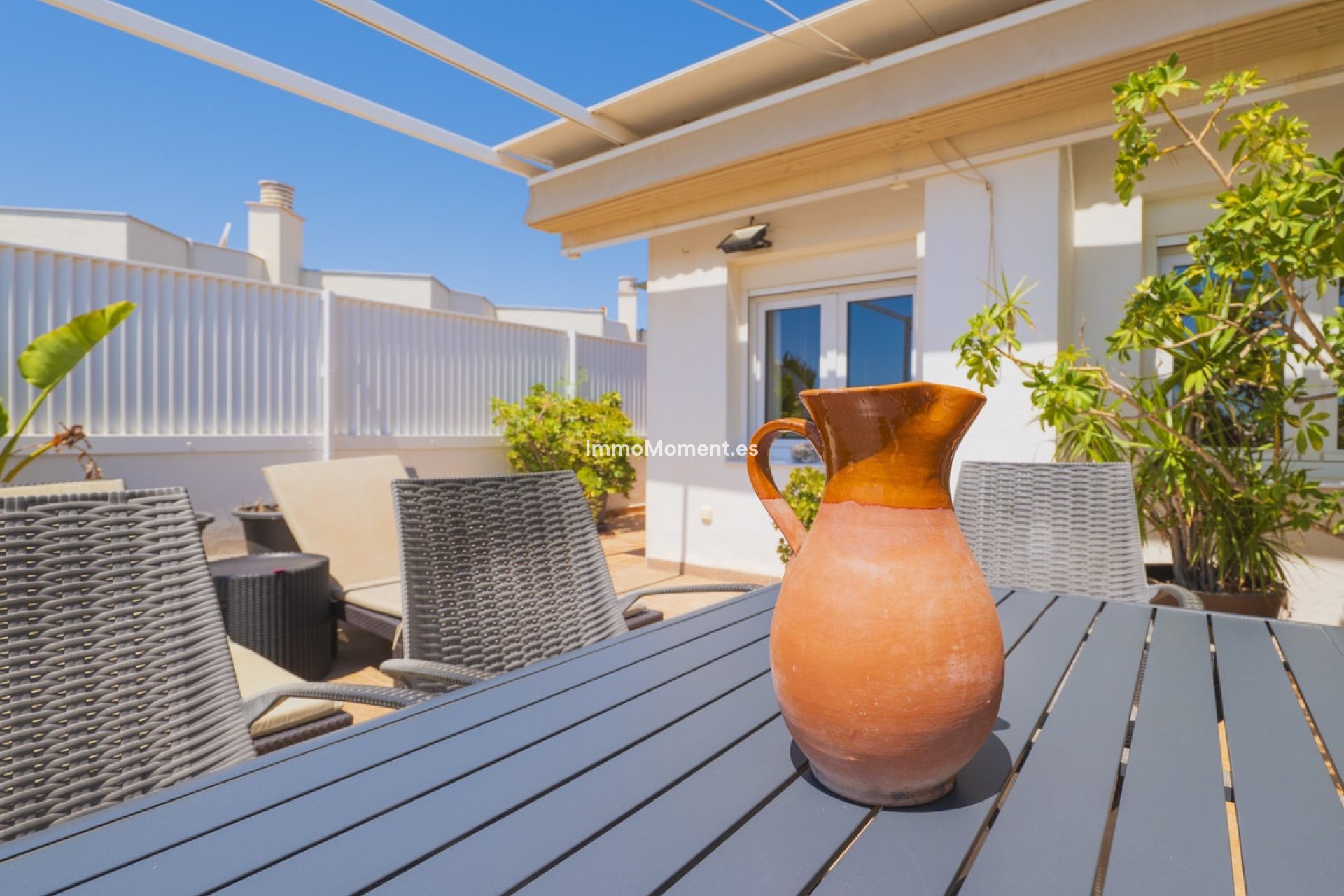 Resale - Apartment - Torremolinos - La Carihuela