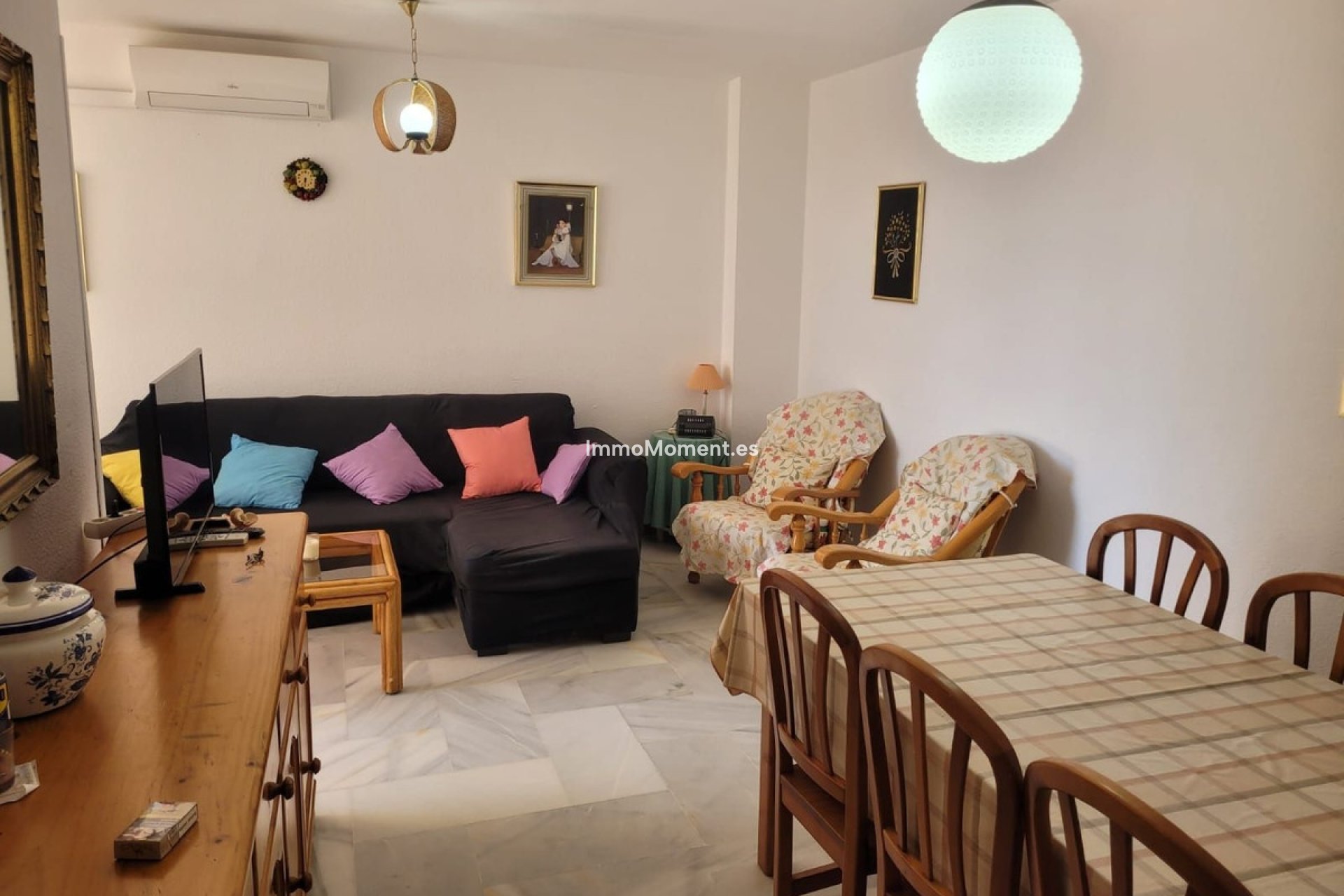 Resale - Apartment - Torremolinos - La Carihuela