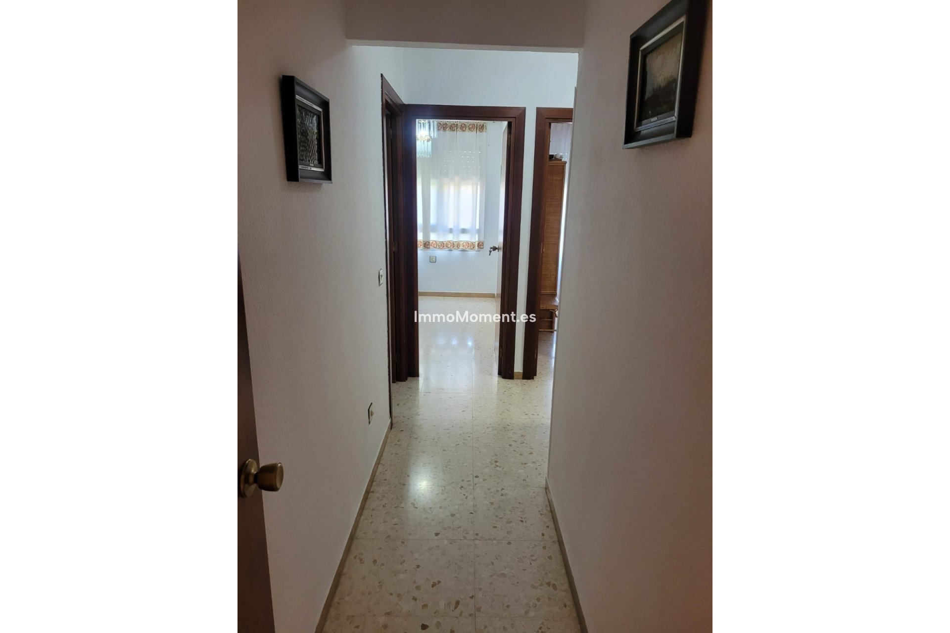 Resale - Apartment - Torremolinos - La Carihuela