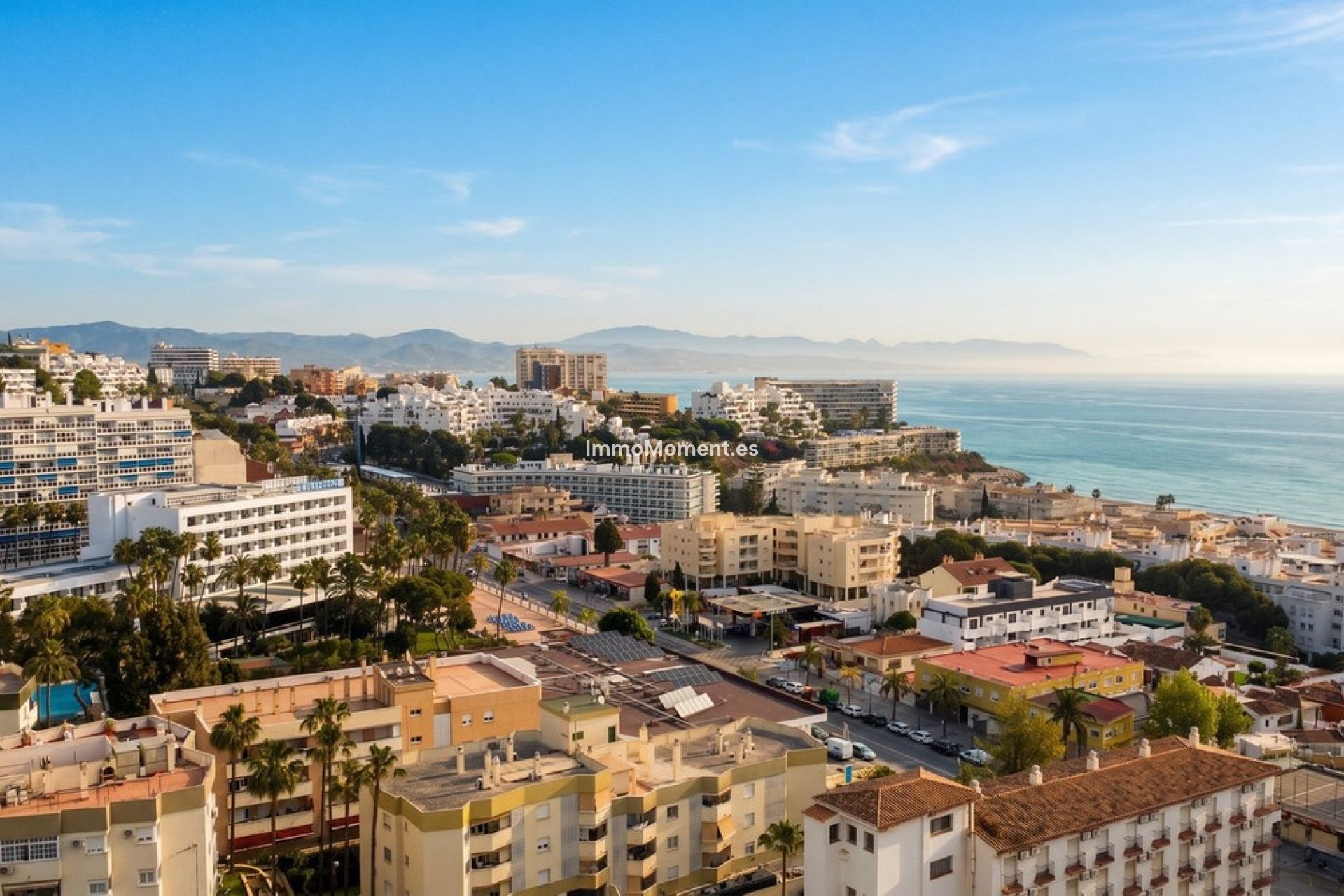 Resale - Apartment - Torremolinos - La Carihuela