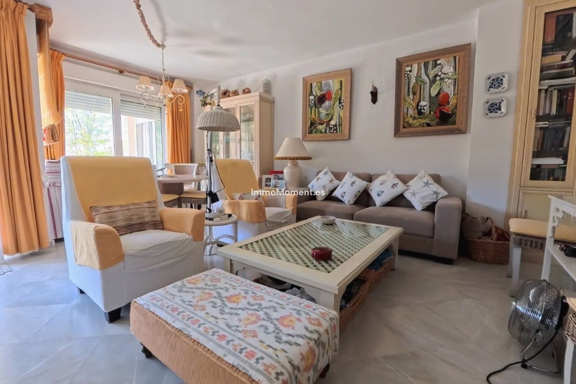 Resale - Apartment - Torremolinos - La Carihuela