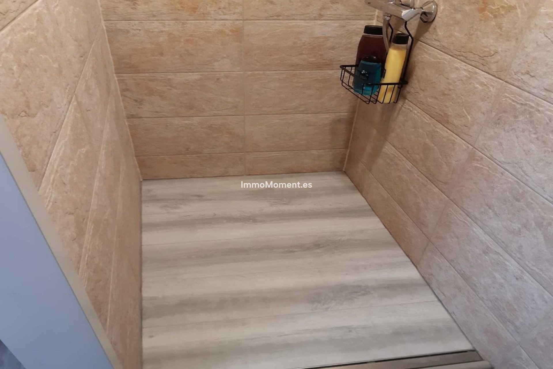 Resale - Apartment - Torremolinos - La Carihuela