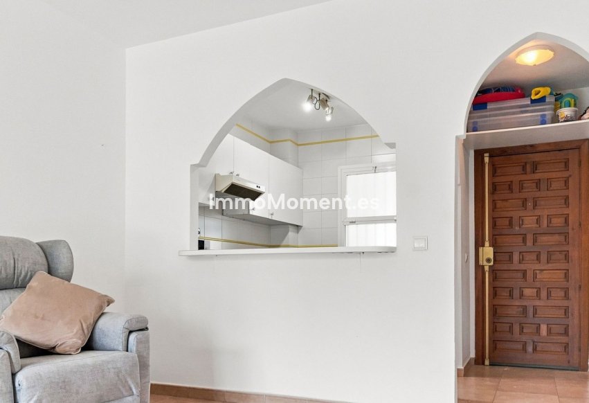 Resale - Apartment - Torremolinos - Montemar