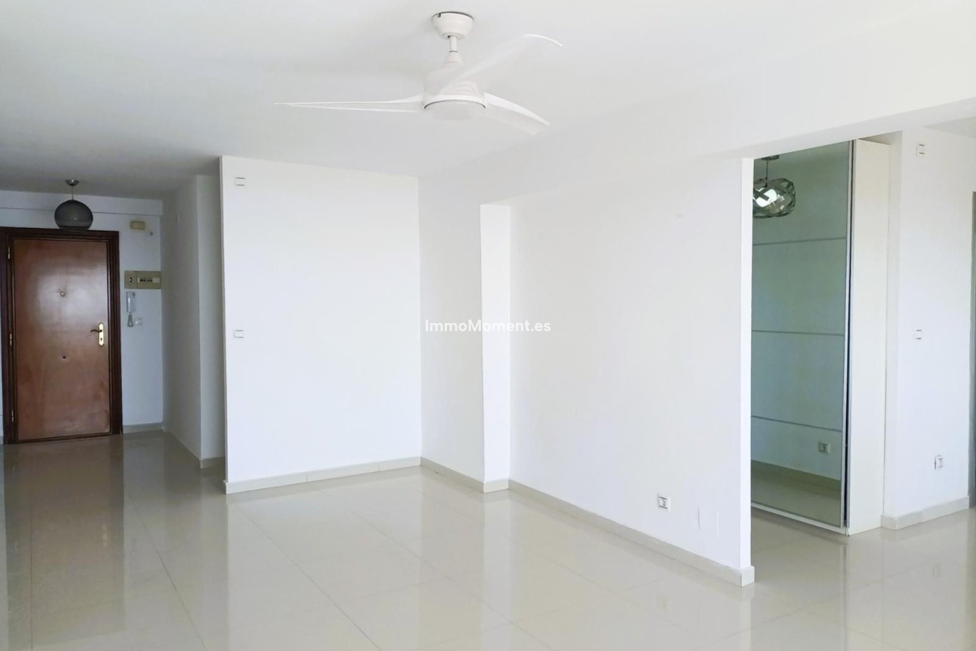 Resale - Apartment - Torremolinos - Montemar