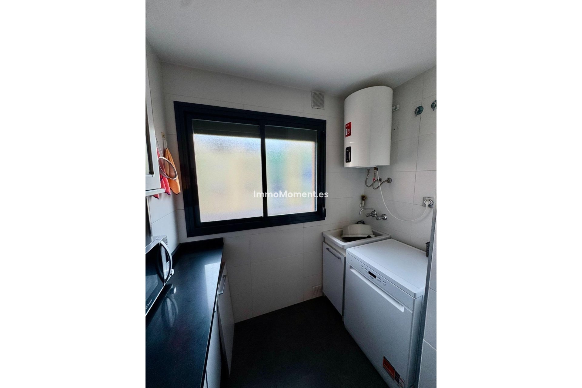 Resale - Apartment - Torremolinos - Torremolinos Centro