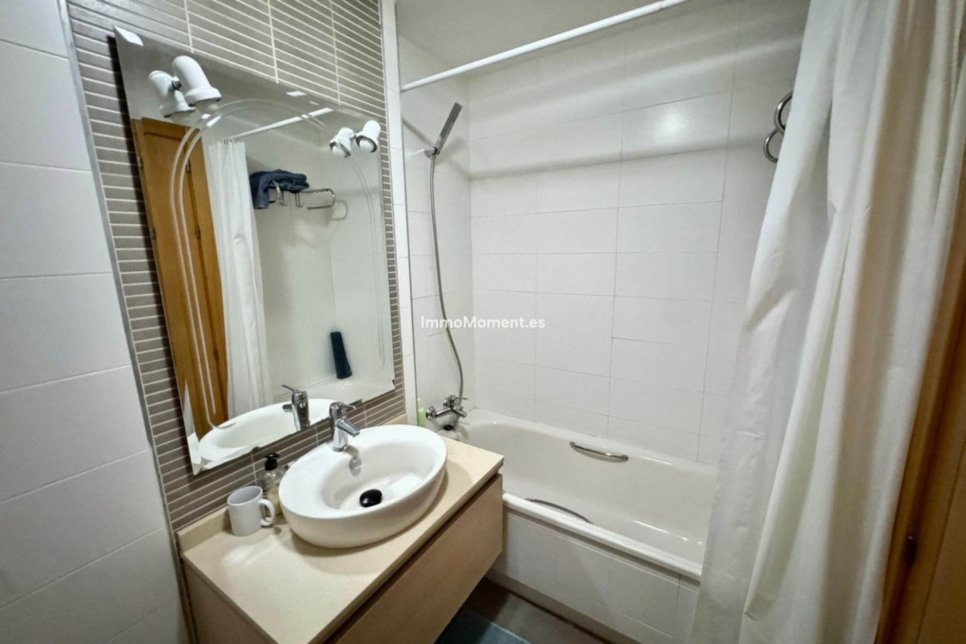 Resale - Apartment - Torremolinos - Torremolinos Centro
