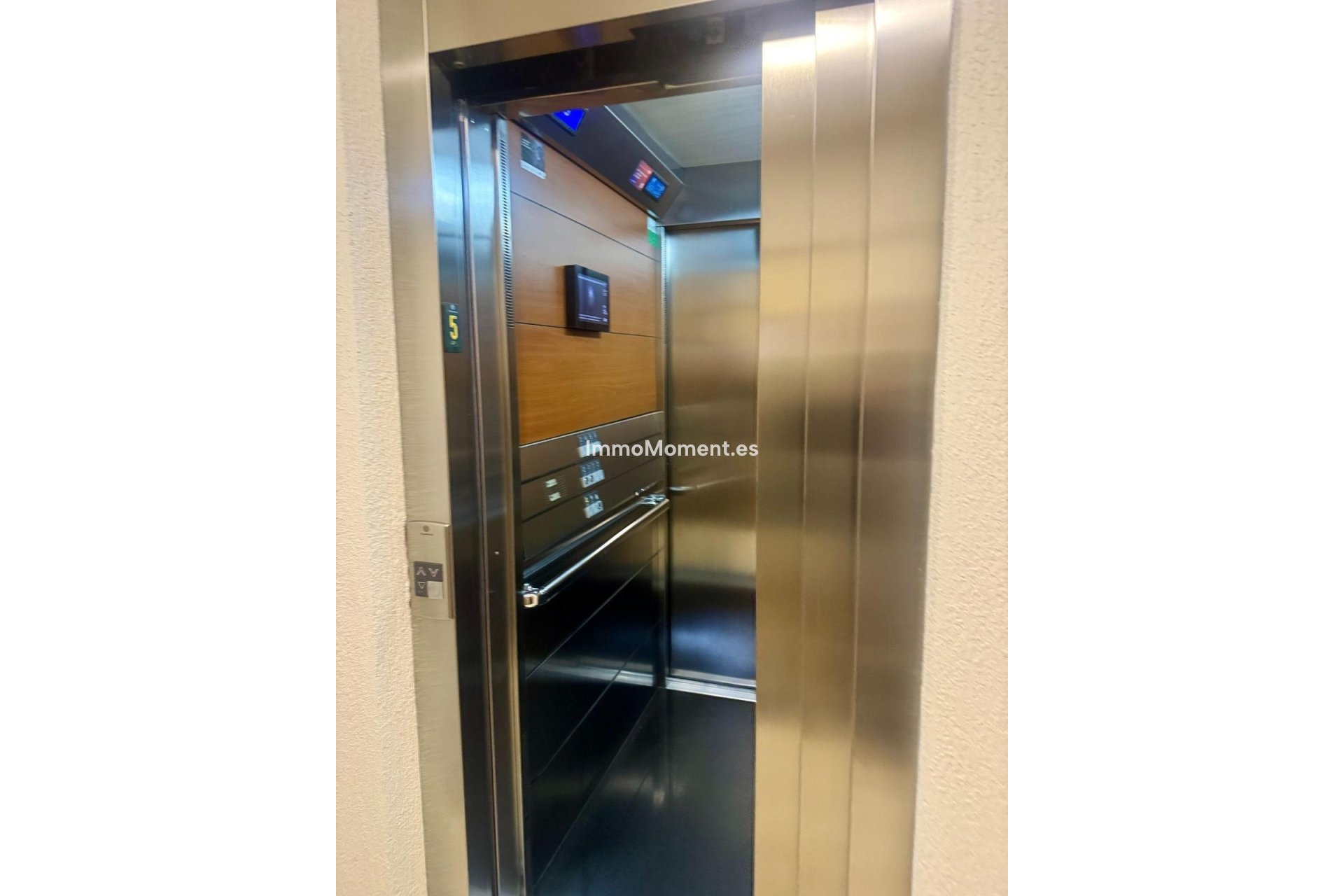 Resale - Apartment - Torremolinos - Torremolinos Centro