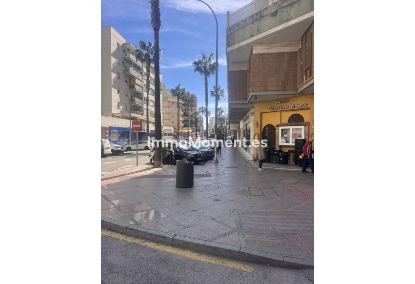 Resale - Apartment - Torremolinos - Torremolinos Centro