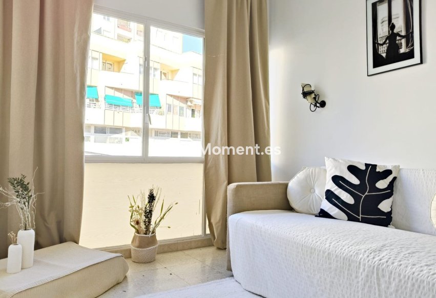 Resale - Apartment - Torremolinos - Torremolinos Centro