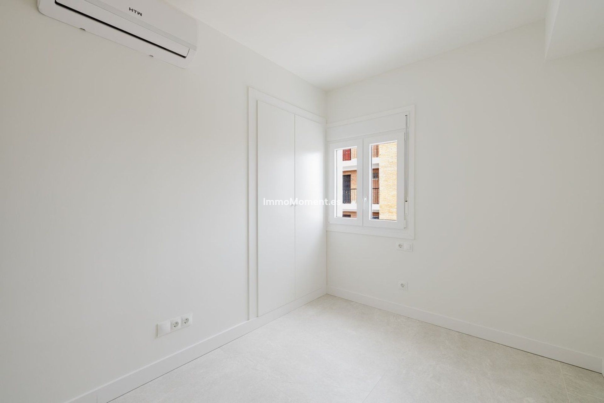 Resale - Apartment - Torremolinos - Torremolinos Centro