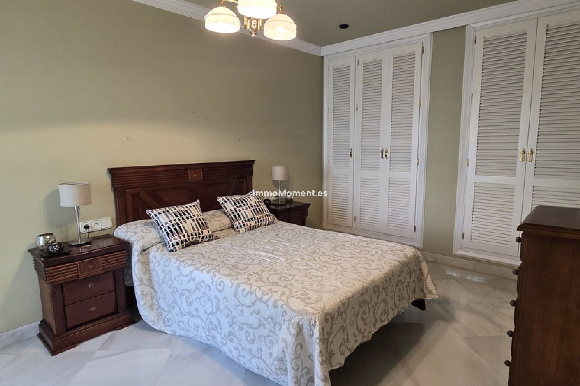 Resale - Apartment - Torremolinos - Torremolinos Centro
