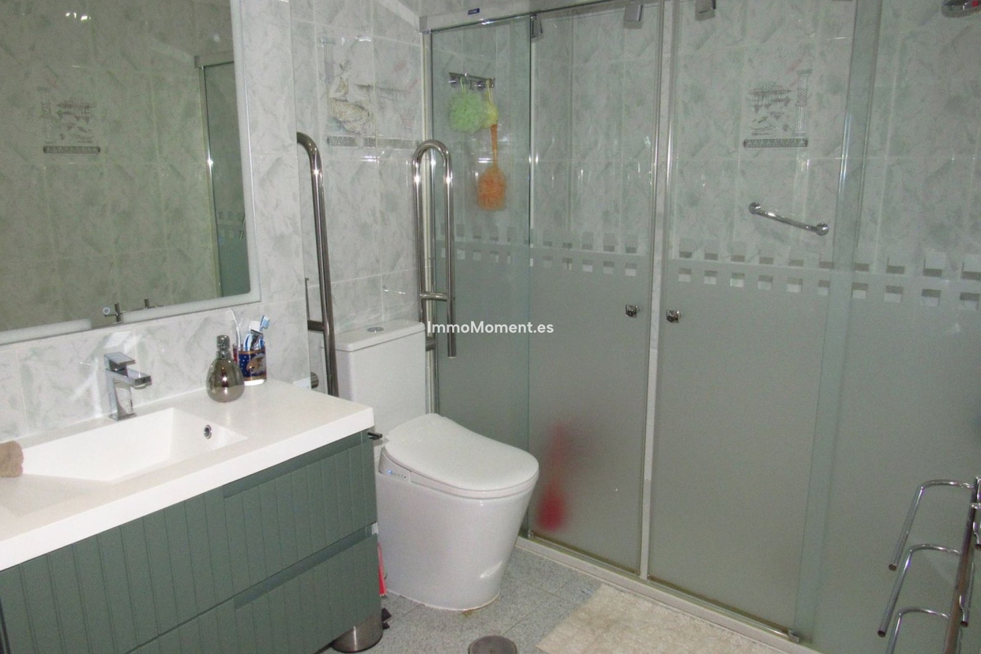 Resale - Apartment - Torremolinos - Torremolinos Centro