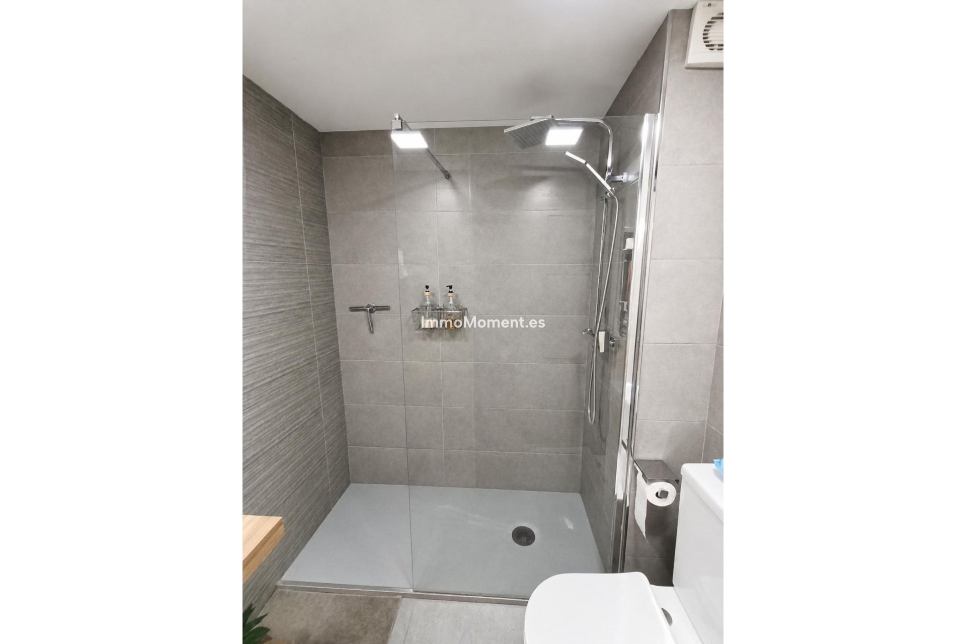 Resale - Apartment - Torremolinos - Torremolinos Centro