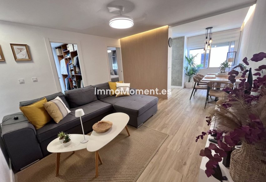 Resale - Apartment - Torremolinos - Torremolinos Centro