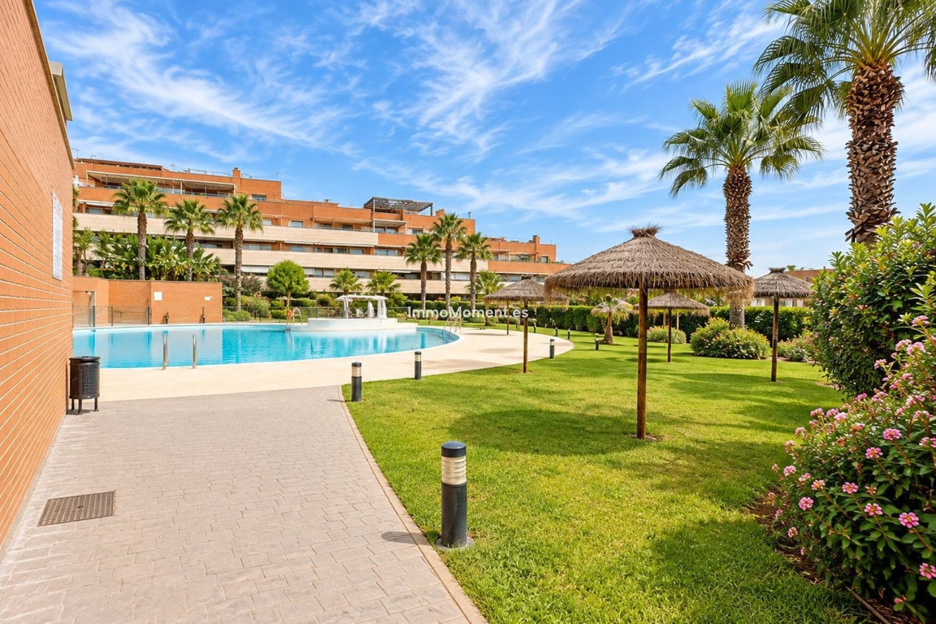 Resale - Apartment - Torremolinos