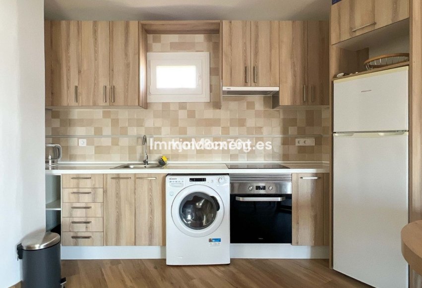 Resale - Apartment - Torremolinos