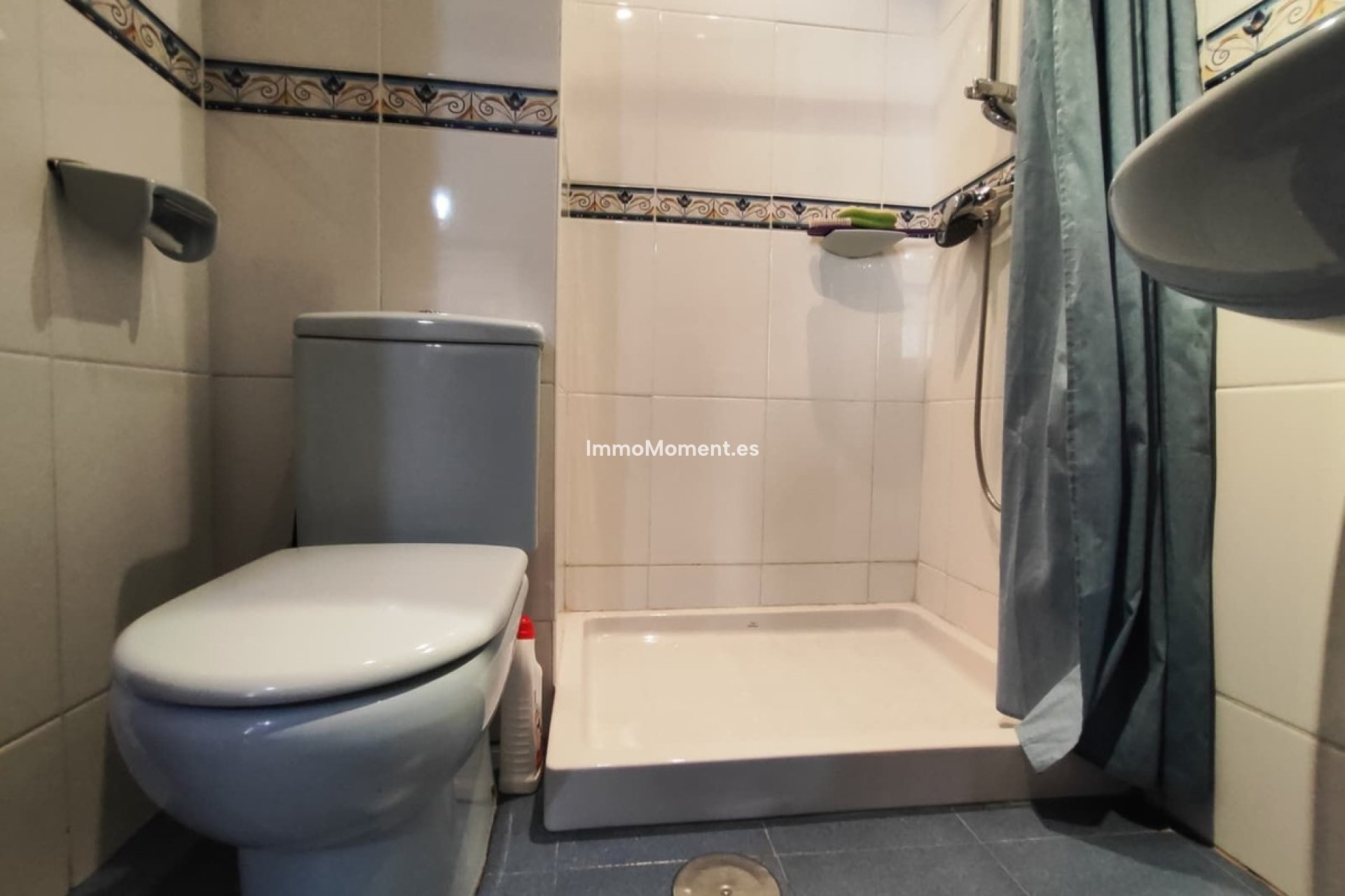 Resale - Apartment - Torremolinos