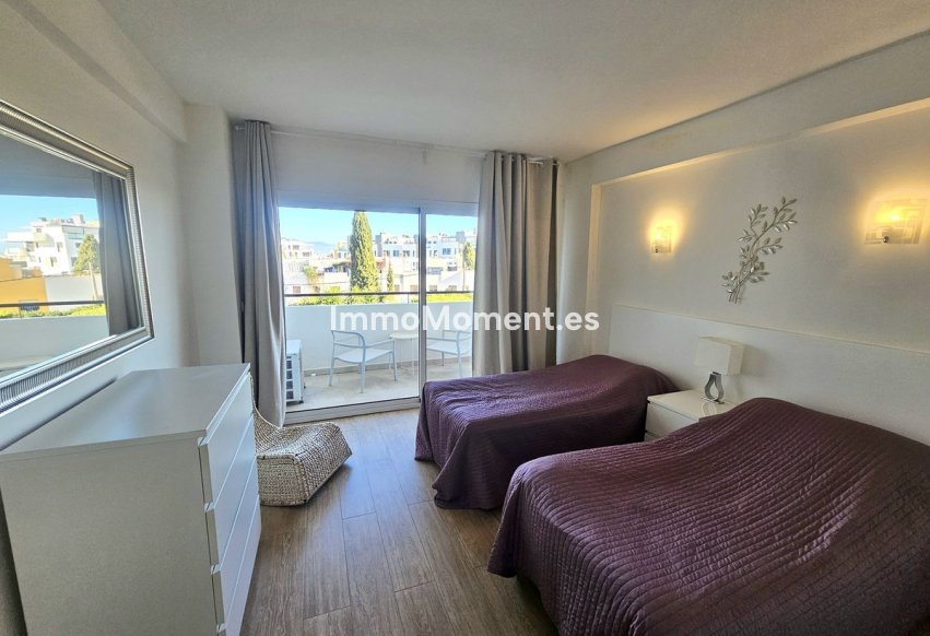 Resale - Apartment - Torremolinos