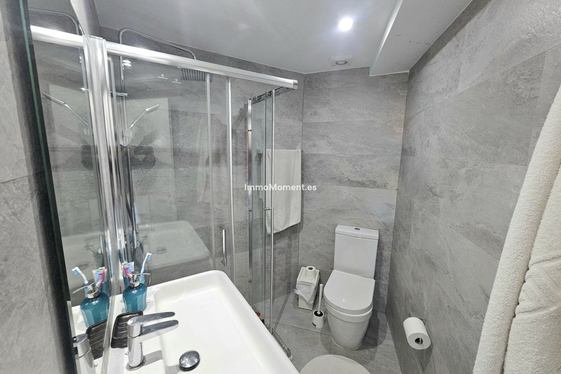 Resale - Apartment - Torremolinos