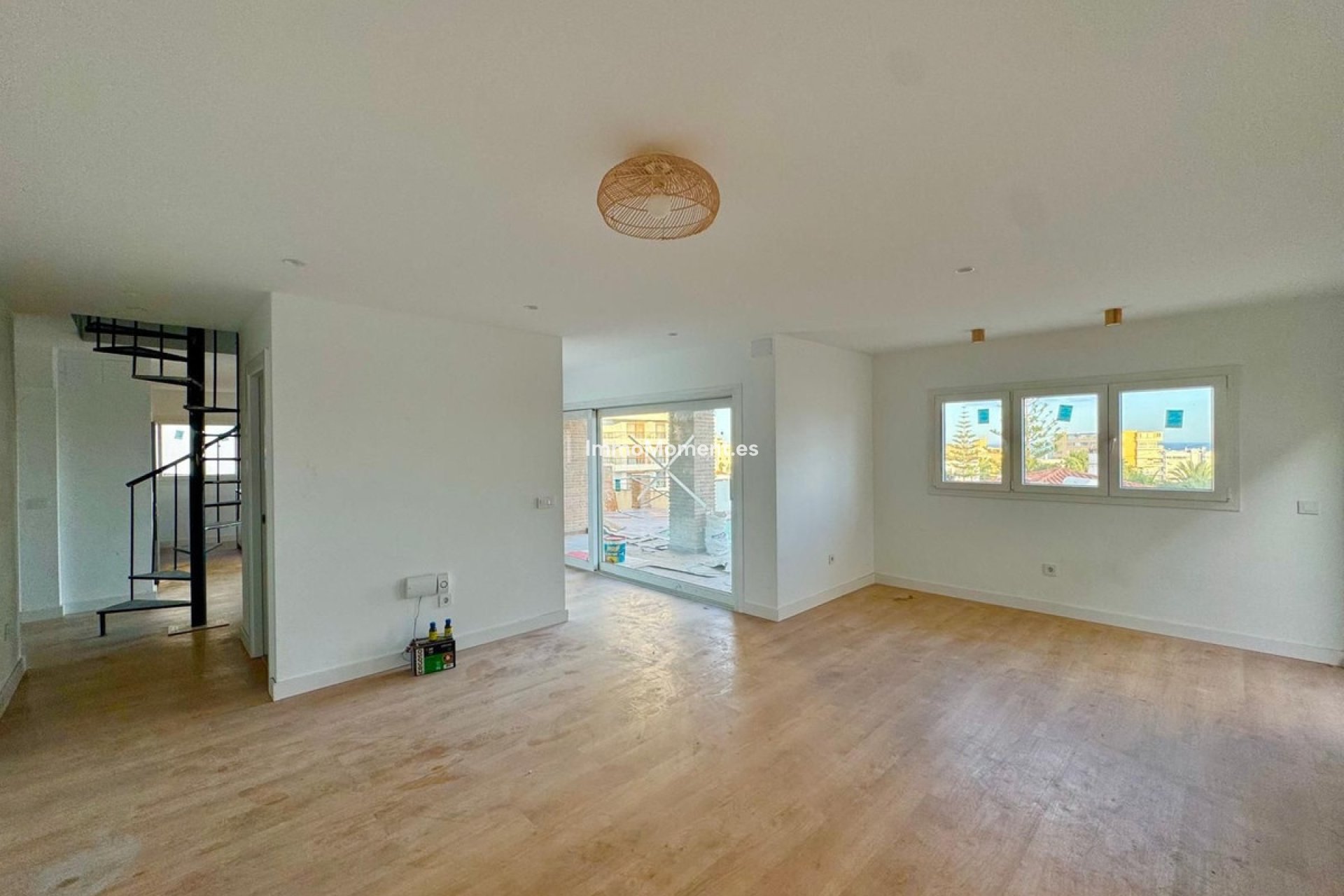 Resale - Apartment - Torremolinos