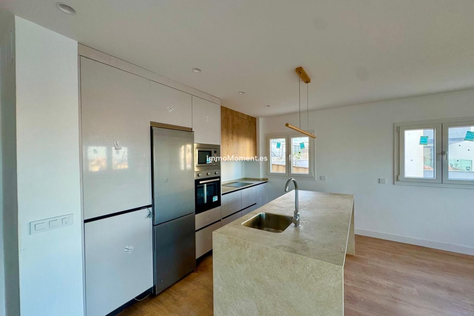 Resale - Apartment - Torremolinos