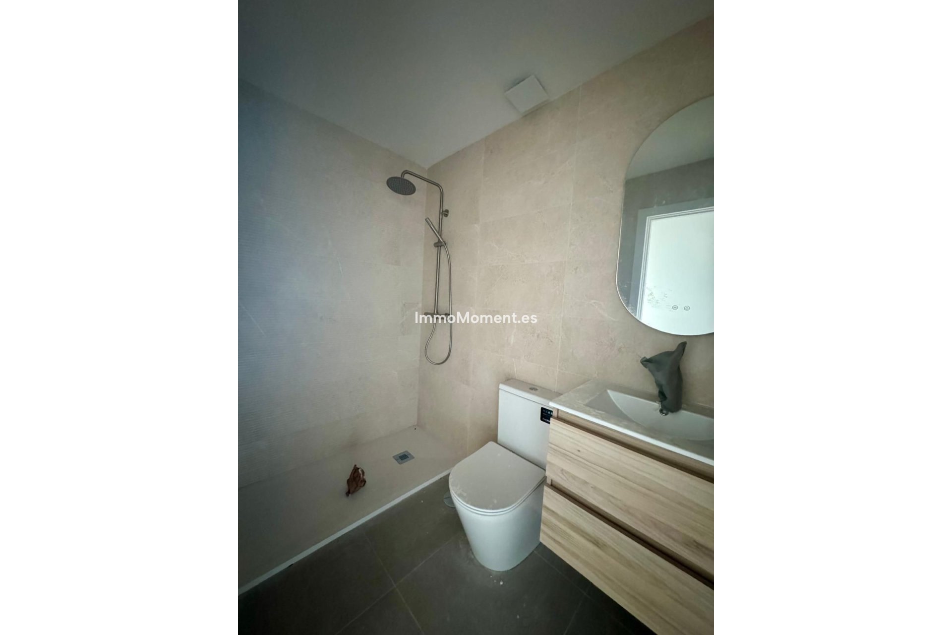 Resale - Apartment - Torremolinos