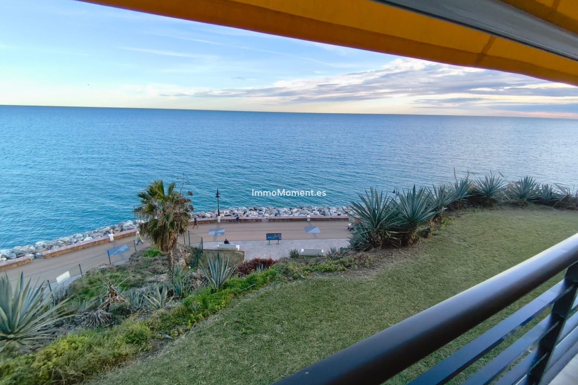 Resale - Apartment - Torremolinos
