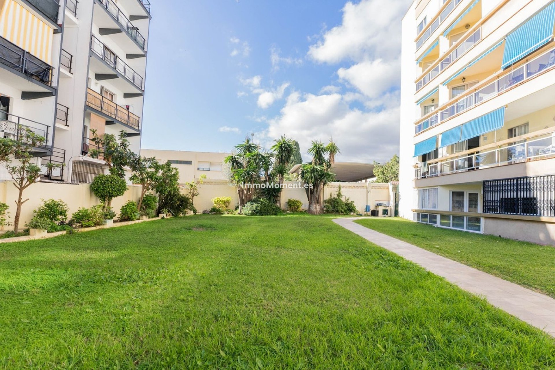 Resale - Apartment - Torremolinos