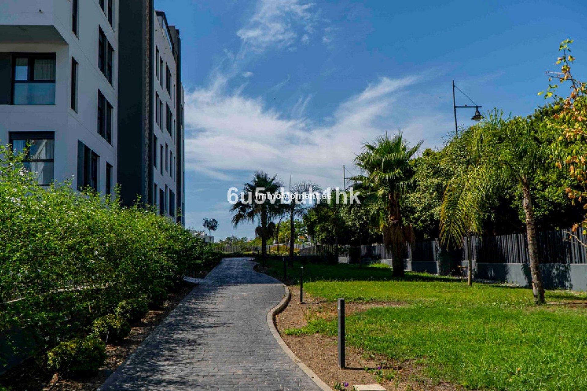 Resale - Apartment - Torremolinos