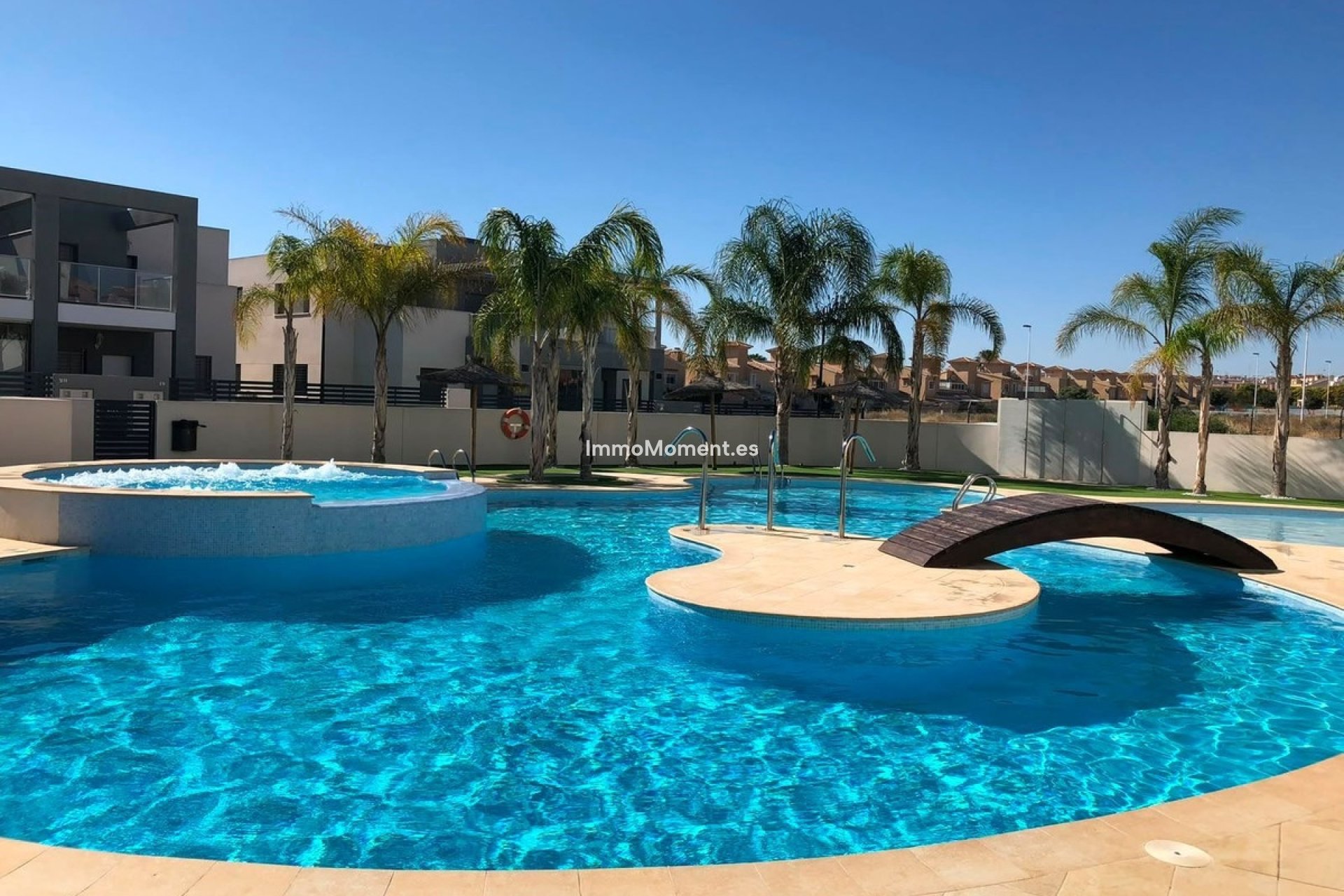 Resale - Apartment - Torrevieja - Aguas Nuevas