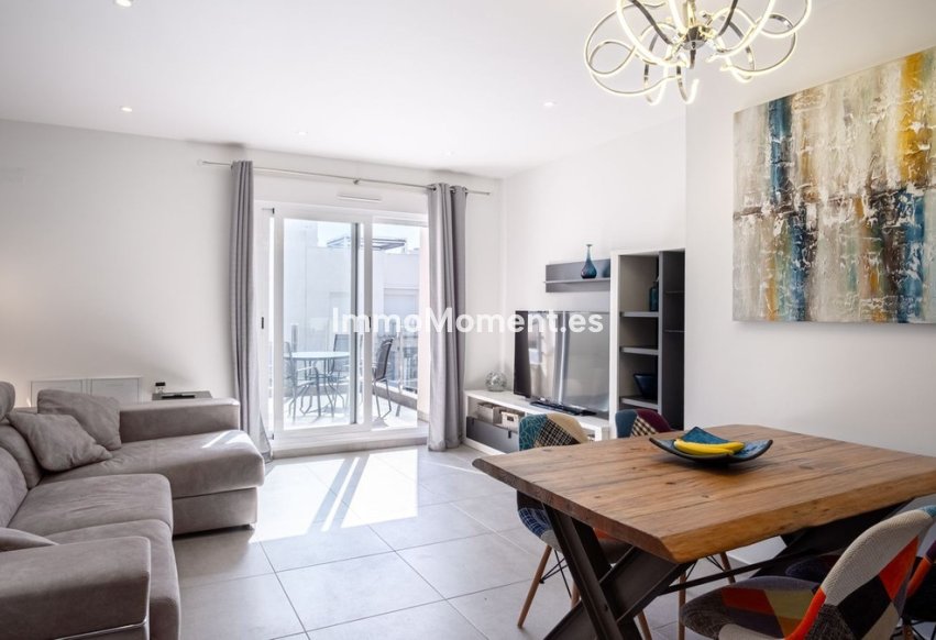 Resale - Apartment - Torrevieja - Aguas Nuevas