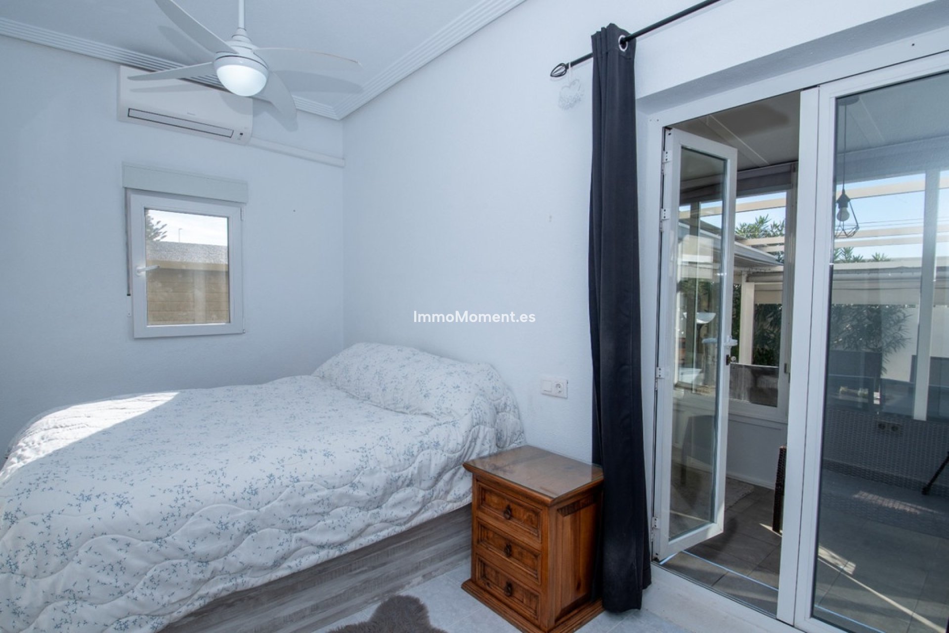 Resale - Apartment - Torrevieja - La Mata