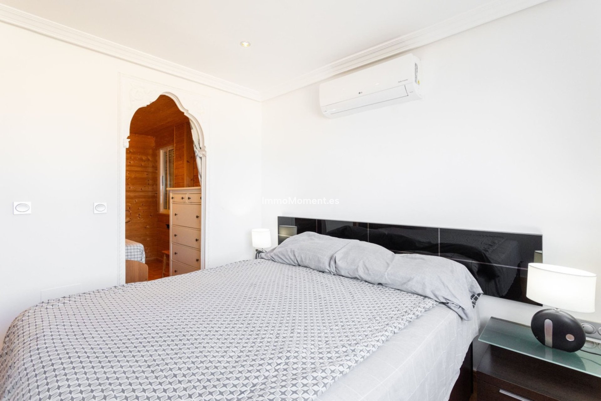 Resale - Apartment - Torrevieja - La Mata