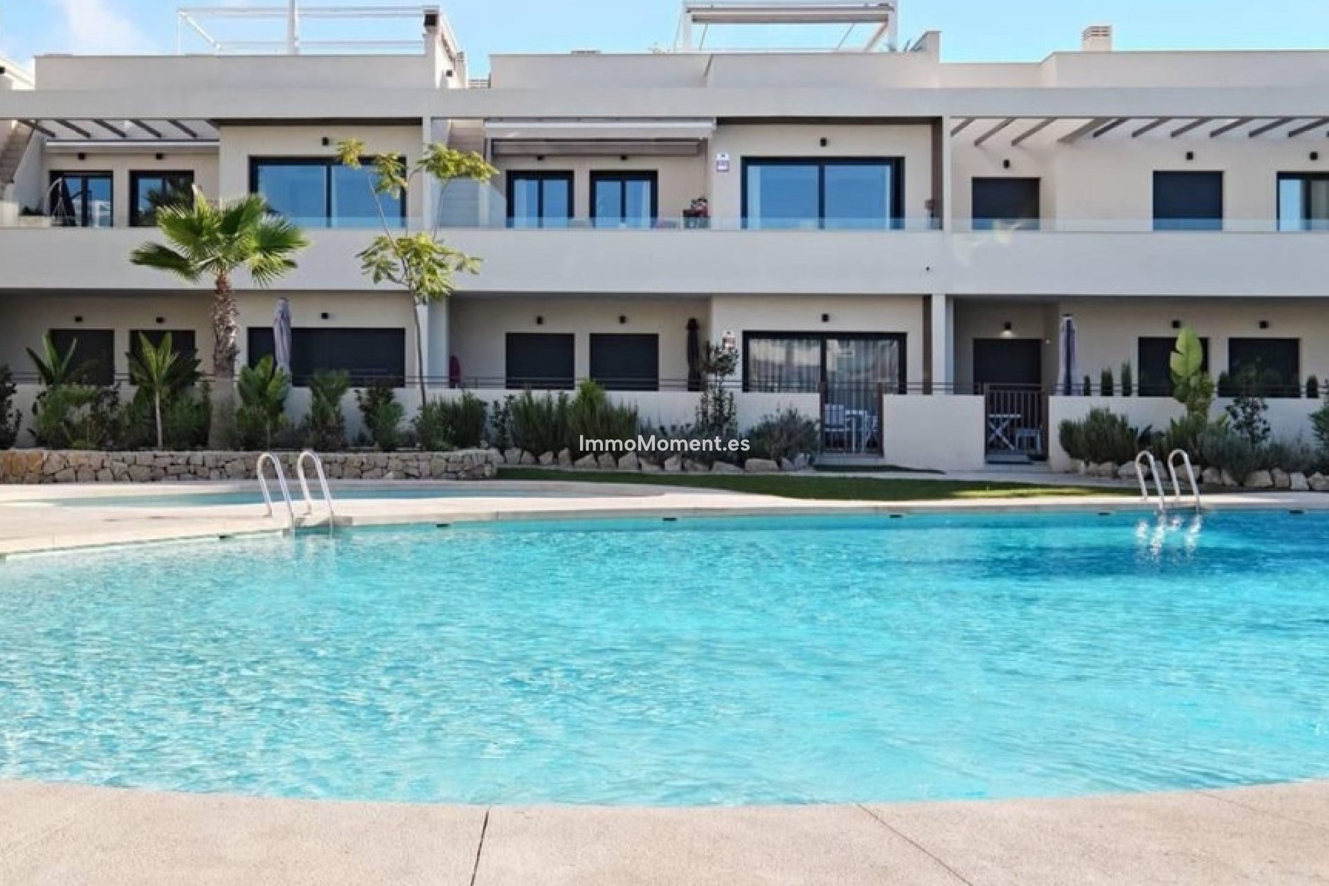 Resale - Apartment - Torrevieja - La Veleta