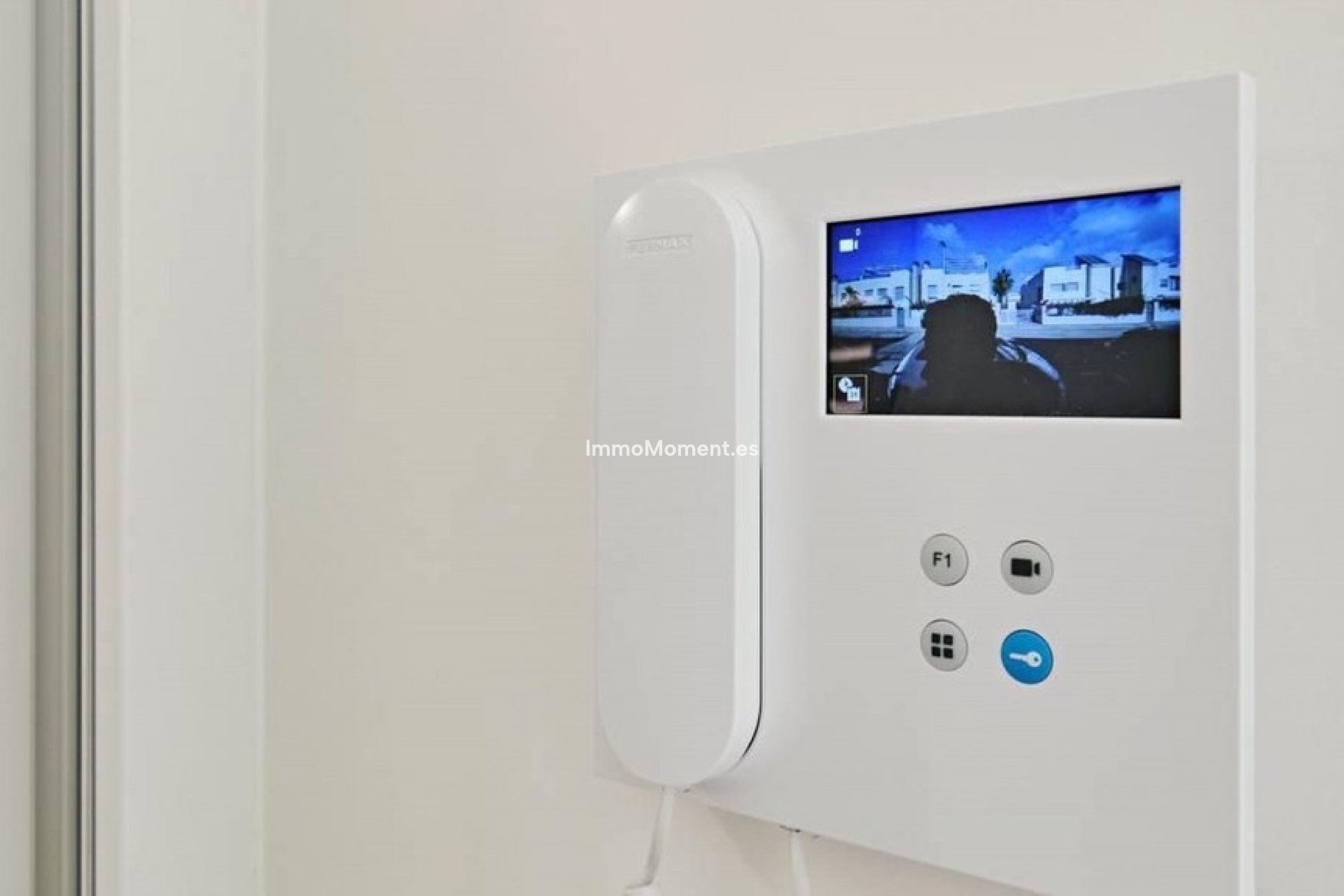 Resale - Apartment - Torrevieja - La Veleta