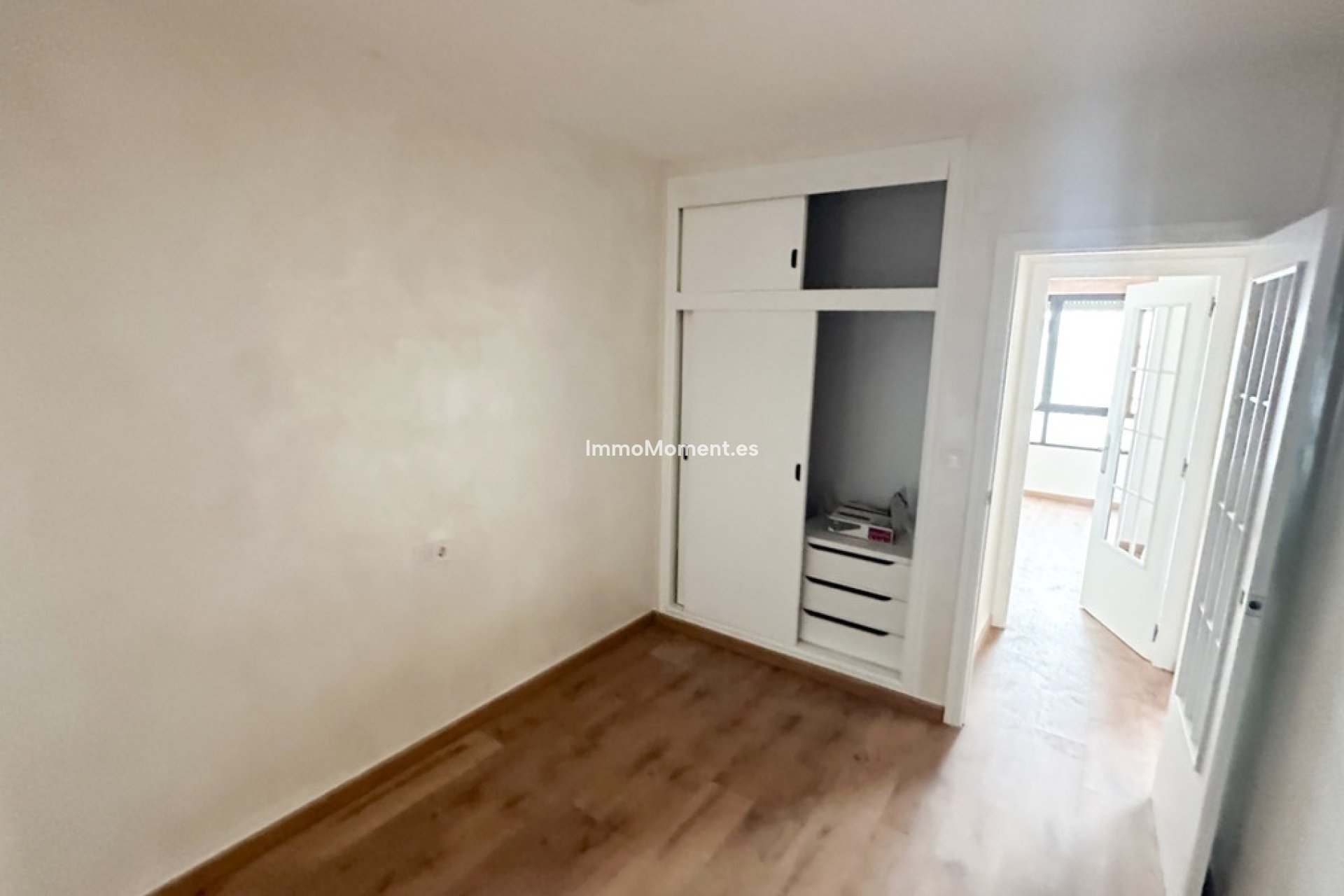 Resale - Apartment - Torrevieja - Playa de los Locos
