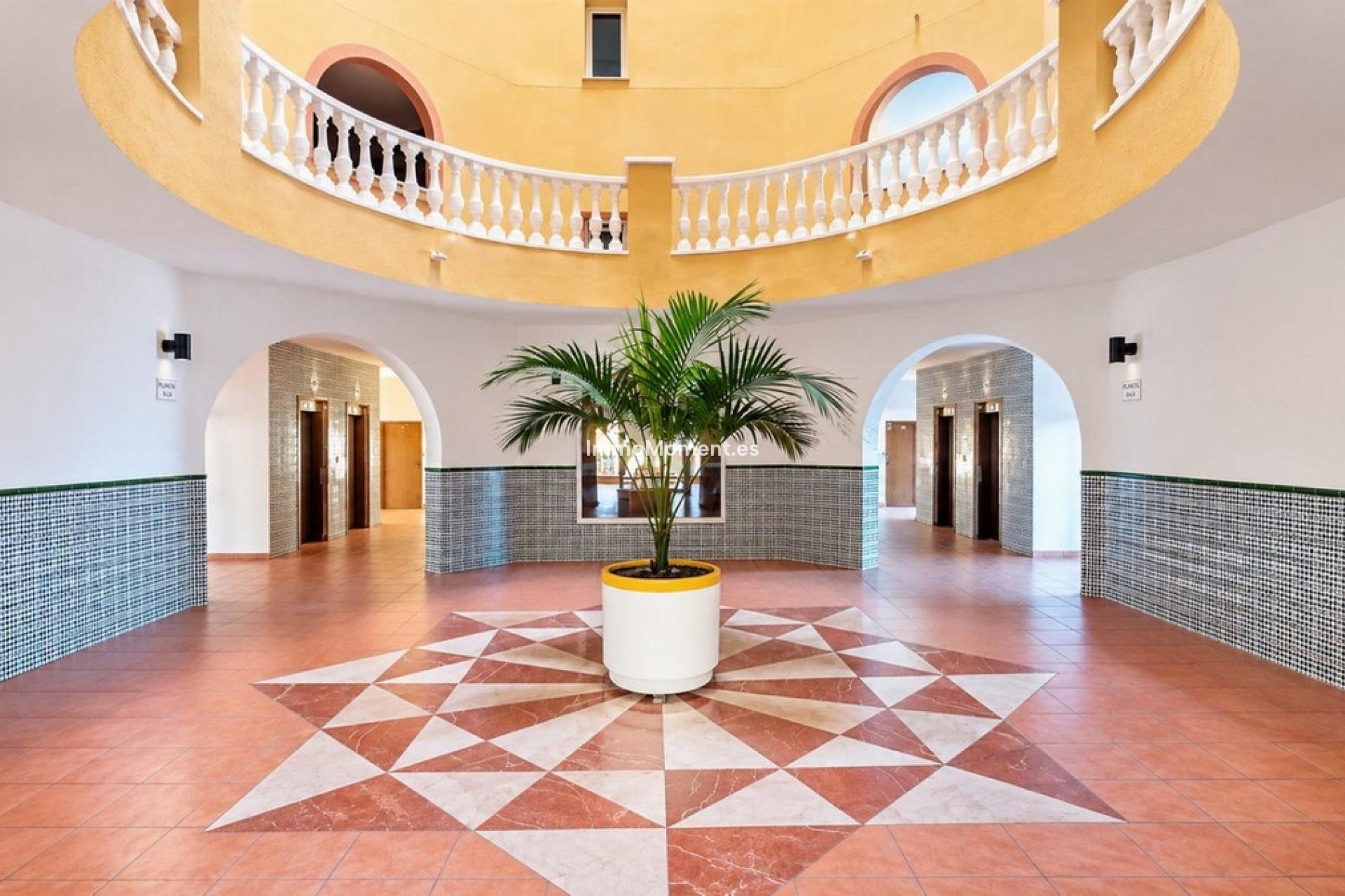 Resale - Apartment - Torrevieja - Playa de los Locos