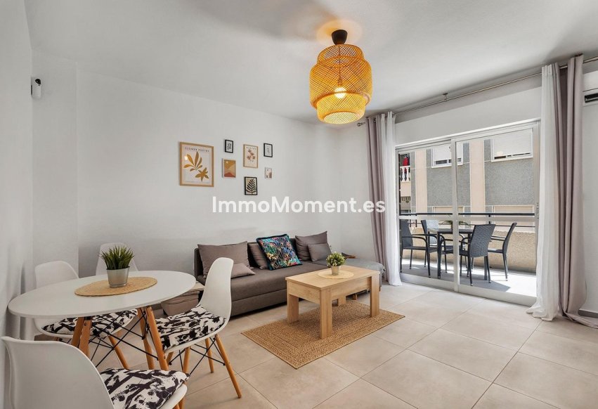 Resale - Apartment - Torrevieja - Playa de los Locos