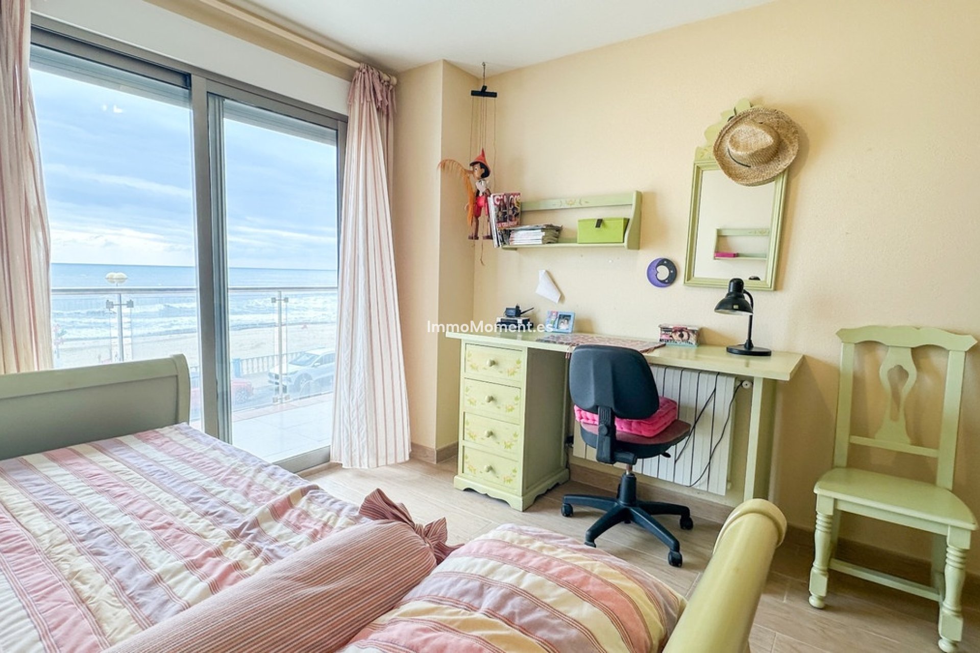 Resale - Apartment - Torrevieja - Playa de los Locos